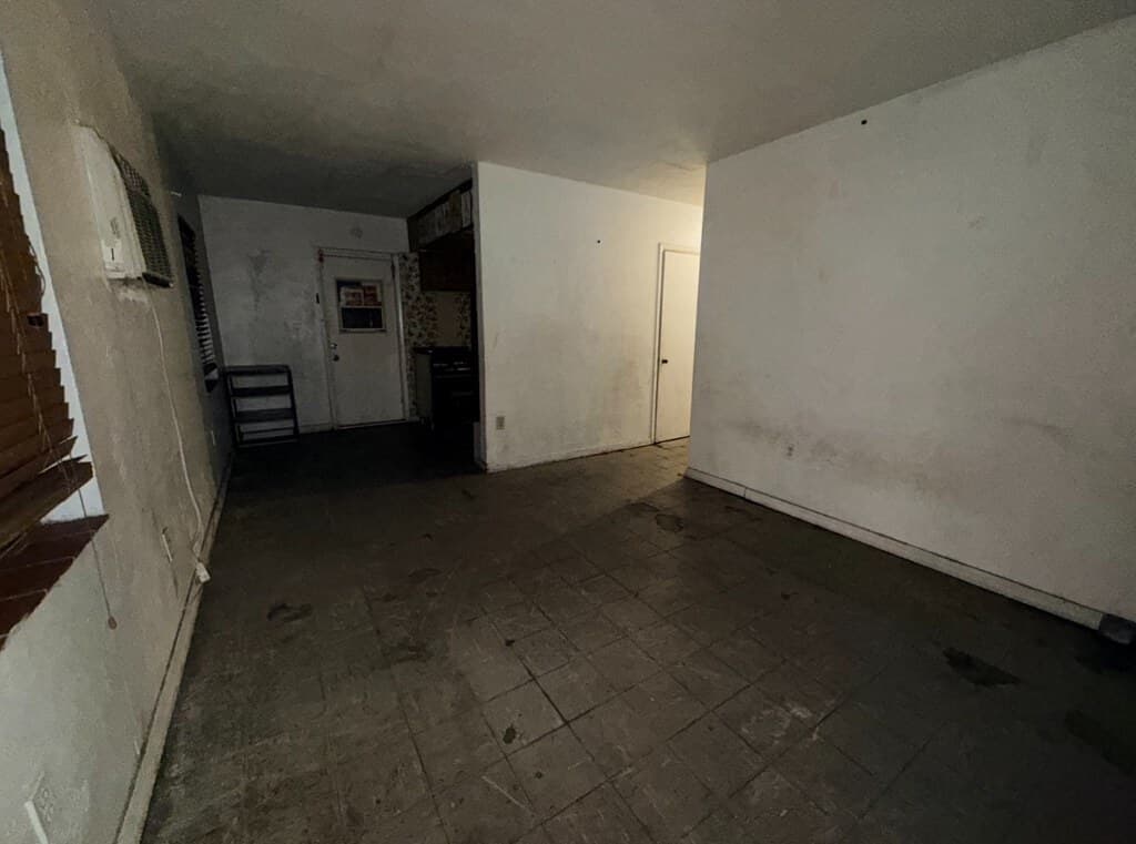 Miami Gardens home interior after being emptied